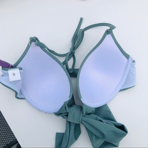 Pastel Green Bikini Top Size Small - Picture 3 of 7